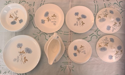 Part wedgwood dinner service - part,