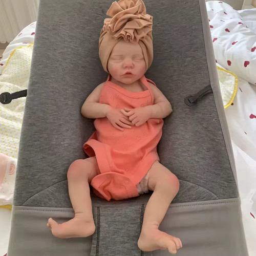 Realistic sleepy full - 17",