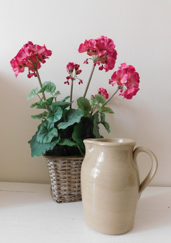 Lovely vintage country - lovely,