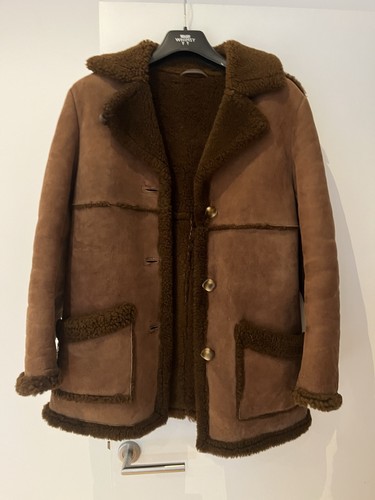 Real sheepskin coat j - a., &