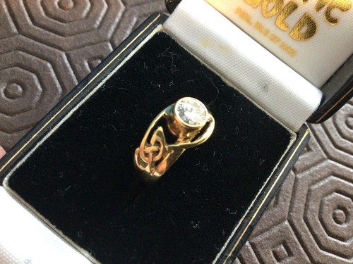 Diamond solitaire archibald - solitaire, in