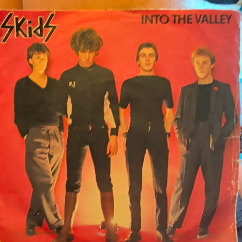 Skids into the - into, 7"
