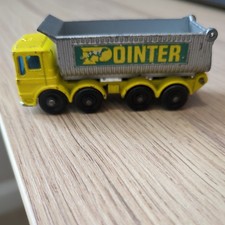 Lesney 8 Wheel pointer tipper