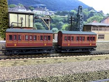 Hornby  4 wheel coaches in