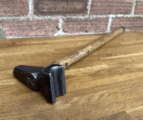 Vintage 1lb blacksmiths - vintage, 3.1lb