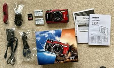  Olympus Tough TG-5 Red 12.0