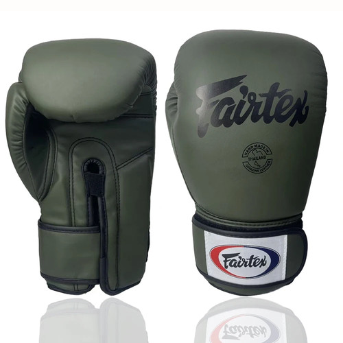 Fairtex gloves muay thai kick - muay,