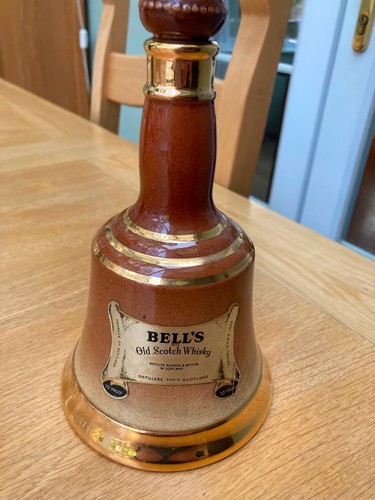 Bell old scotch whisky - bell’s,