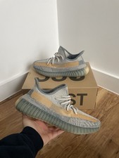 adidas Yeezy Boost 350 V2
