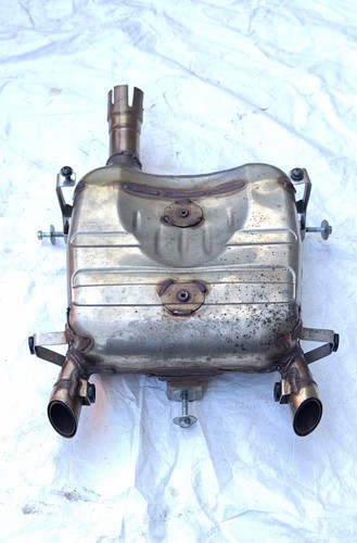 Genuine suzuki gsr 600 - gsr,