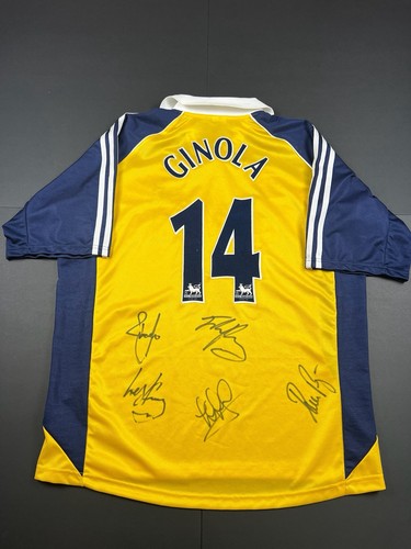 Signed original adidas - signed,