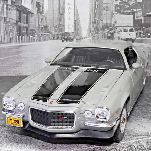 Maisto chevrolet camaro 1971 - chevrolet,