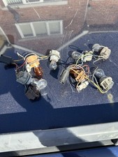 ROVER 75 TOURER / MG ZTT - TOURER PAIR OF REAR LIGHT BULB HOLDERS