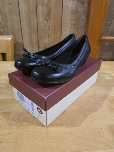 Womens clarks ella may - k,