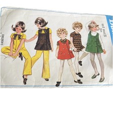 Butterick Sewing Pattern #5502