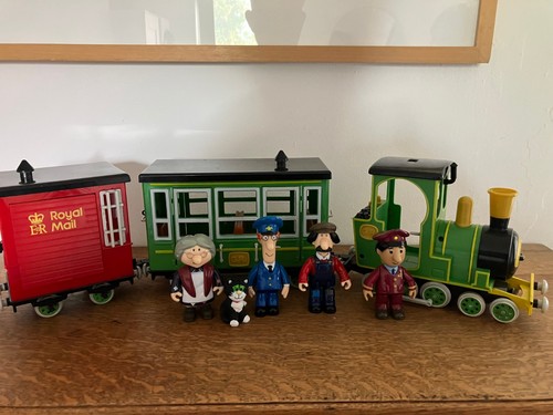 Postman pat greendale rocket - pat,