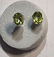 Genuine 5x4mm Oval Peridot
