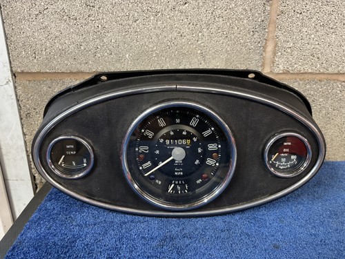 Classic mini speedo centre - classic,
