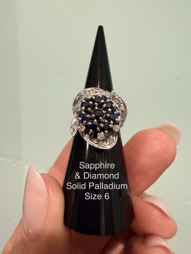 Stunning vintage sapphire - stunning, &
