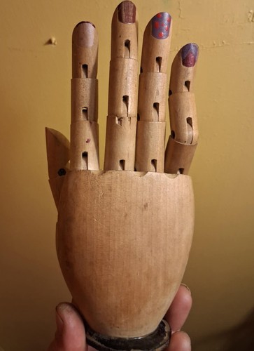 Vintage articulated wooden art - vintage,