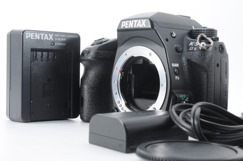 Pentax iiｓ near mint - k-5, [near
