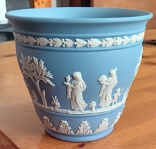 Wedgwood - Jasper - Powder Blue - Plant Pot Holder - Classical Sacrifice - VGC