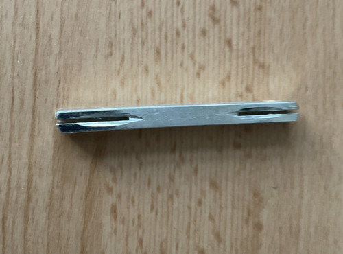 Replacement 8mm door spindle - 8mm,