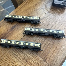 Graham Farish Mk1 Chocolate Cream Coaches Set Of Three