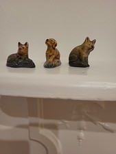 Vintage collectable Wade Whimsies Set of 3 Unboxed Fox Alsation And Labrador VGC