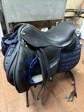 In Touch Black Jump Saddle