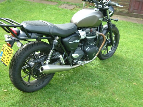 Triumph bonneville street - triumph,