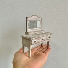 1:12 Scale Dolls House Miniatures Furniture 90's Retro Dressing Table Mirror