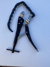 Heavy Duty Chain Pipe Cutter Locking Pliers Car Exhaust Tube Cutting Tool Steel