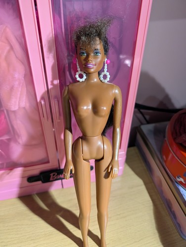 1997 pearl beach - pearl, doll