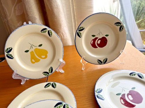 Dorset fruit poole pottery - by,