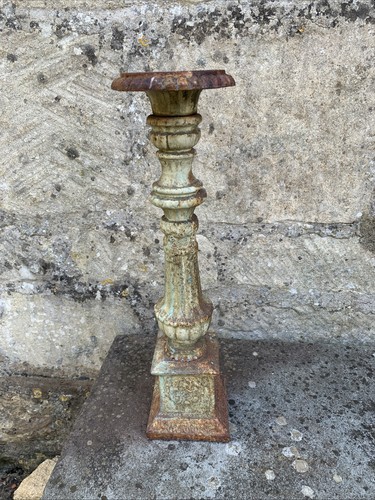 Vintage cast iron - cast,