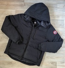 Canada Goose Lodge Puffer Size