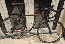 Scott Speedster 30 road bike. Shimano Tiagra 10 speed gears, Syncros components