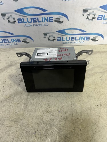Toyota auris sat nav - toyota,