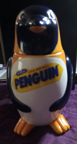 Mcvitie penguin biscuit - mcvitie's,