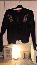 Cardigan With Motifs