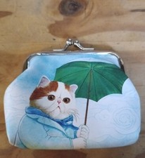 Novelty ? Cat With Umbrella Coin Purse 