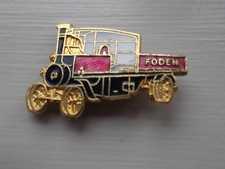 Vintage enamel and gilt pin
