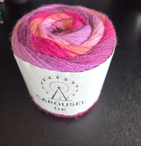 Carousel 200g yarn cake - carousel, dk