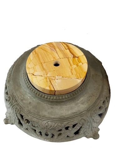 Old stock vintage - metal, floor