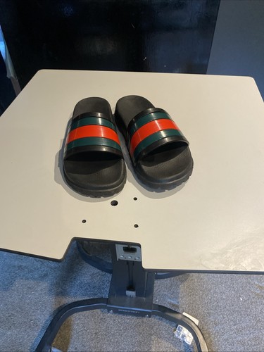 Gucci sliders - gucci,