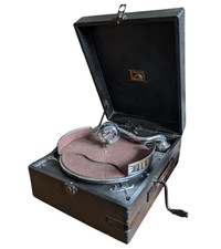 ANTIQUE HMV GRAMOPHONE PLAYER