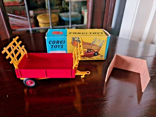 Corgi toys farm tipper - toys,