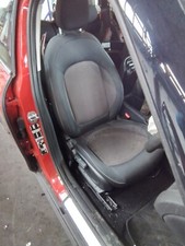 FRONT SEAT RH MINI CLUBMAN MK4