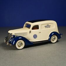 1:43 MINIMARQUE 43 FORD SEDAN